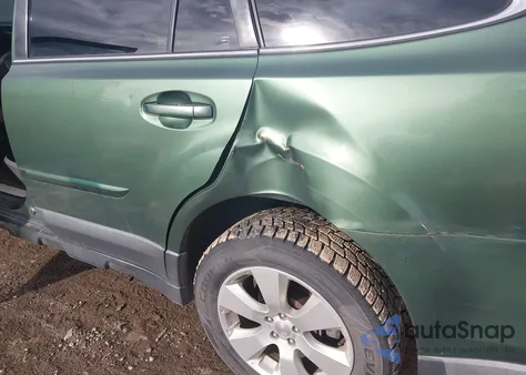 2012 Subaru Outback 2.5I Premium z USA, uszkodzony, nr VIN 4S4BRBCC1C3205969